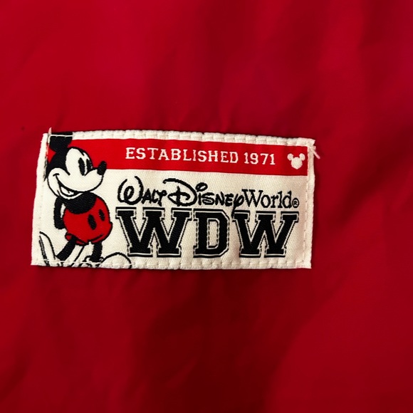 Vintage Disney World WDW Est. 1971 Mickey Mouse Red Windbreaker Jacket Sz L. - Picture 3 of 10